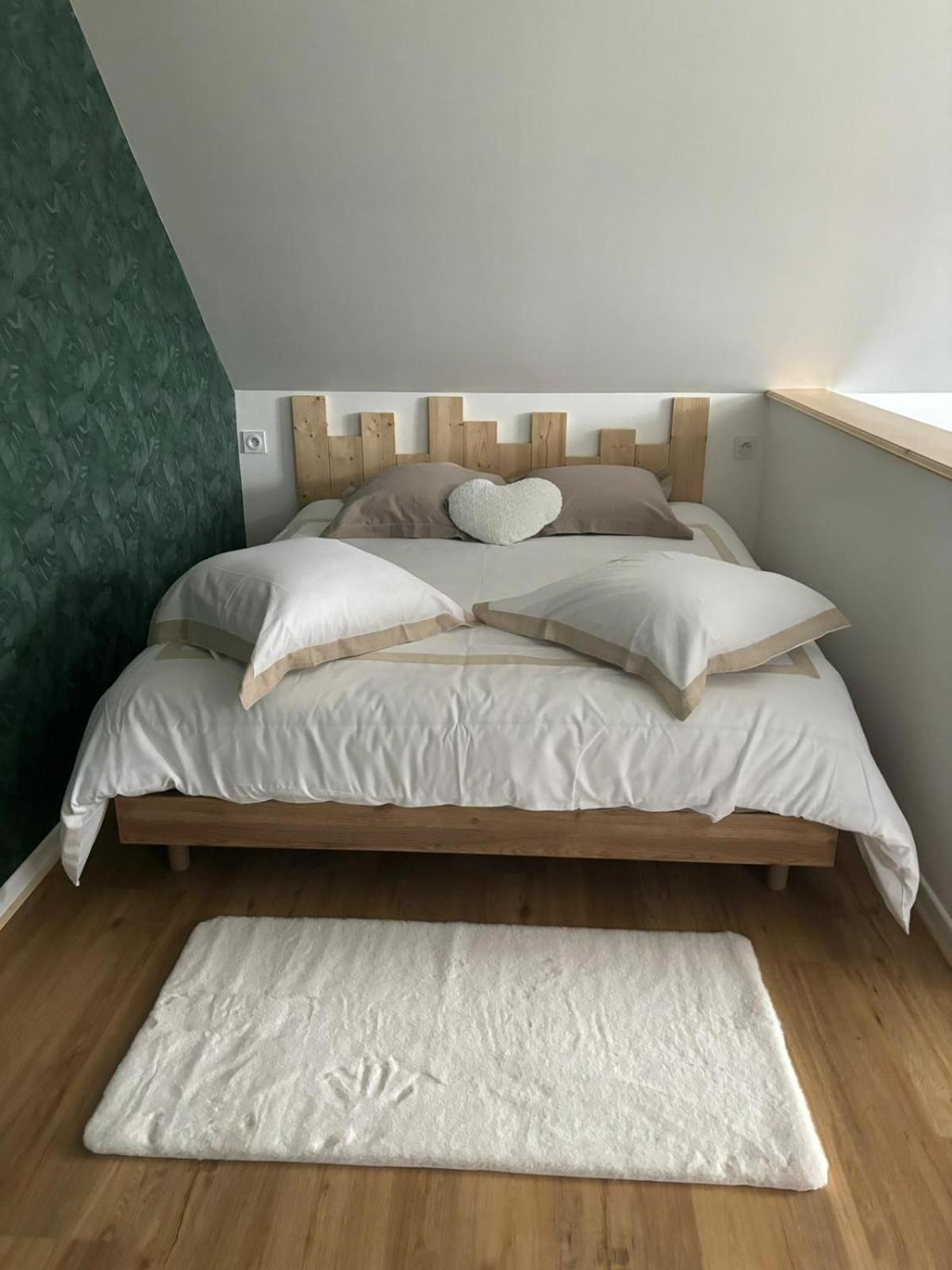 Le 911 Hotel Nazelles-Negron Ngoại thất bức ảnh